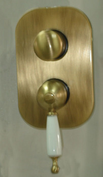 Смес OXFORD душ встроенный с переключателем на 4 положения золото